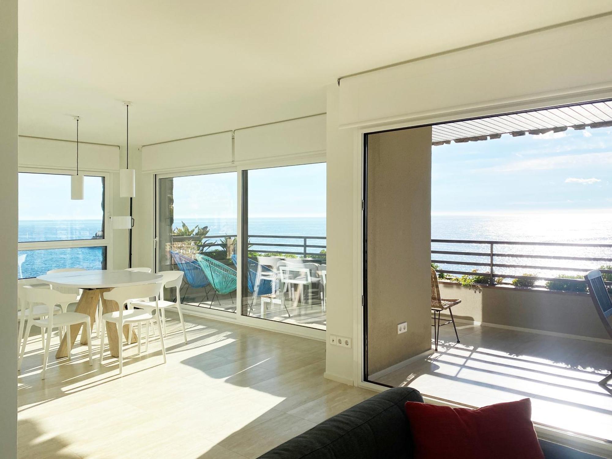 Magnificent Apartment At The Sea Front Of Tossa De Mar Buitenkant foto